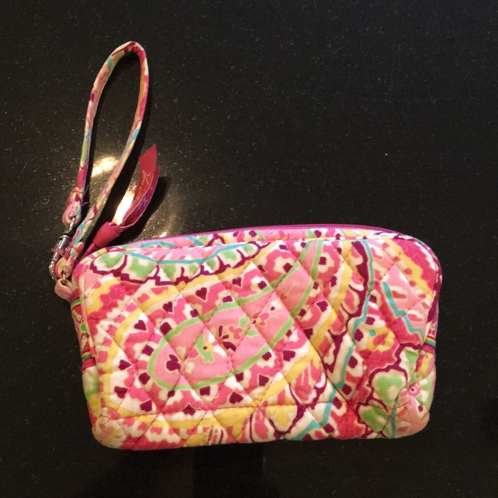 Vera Bradley Wristlet - like new!